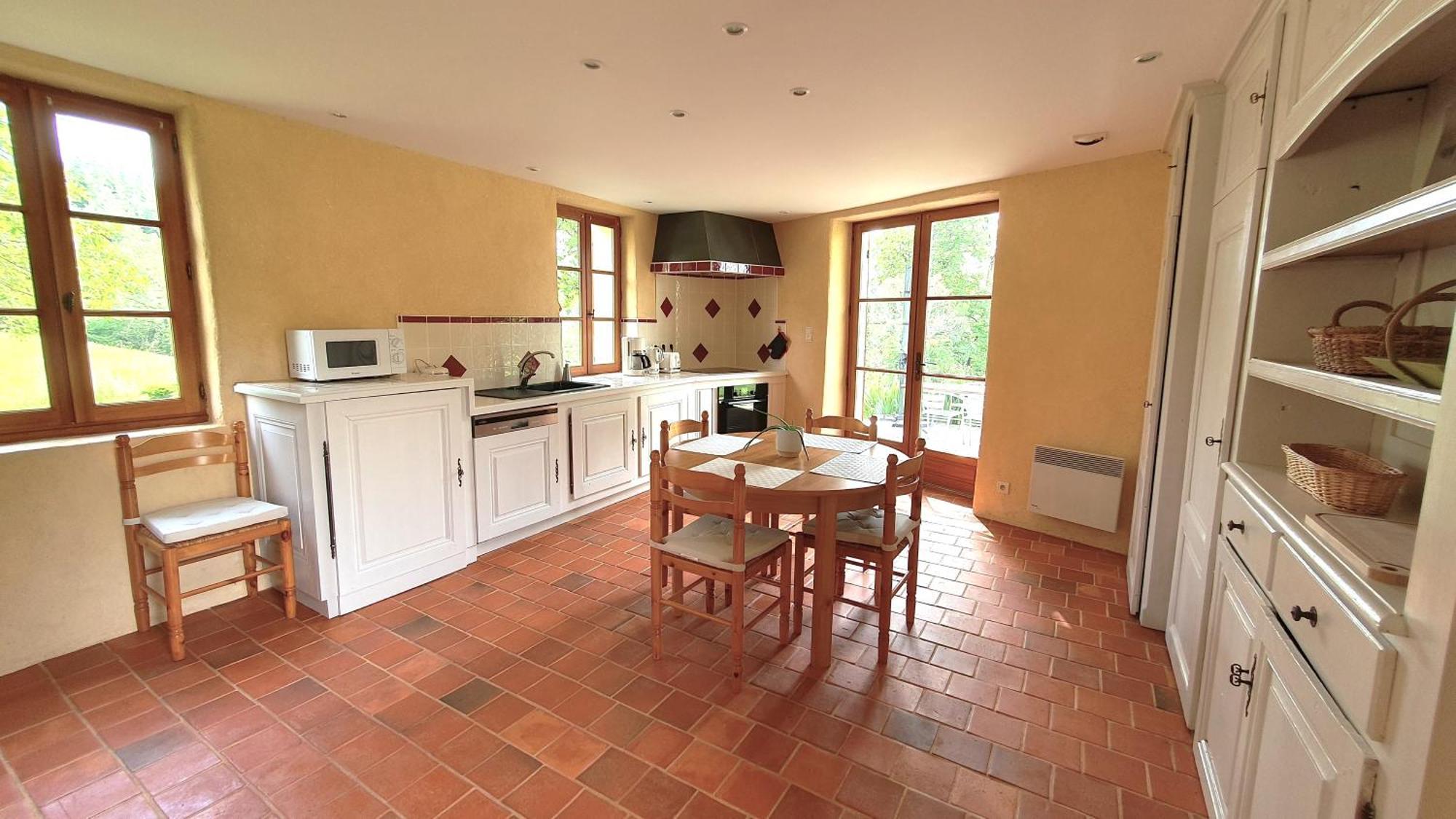 Bed and Breakfast Domaine De Montvianeix Saint-Victor-Montvianeix Экстерьер фото